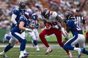 开云官网-加克波防守端锁死对手，突尼斯完胜瑞士，当进攻天才化身战术铁闸