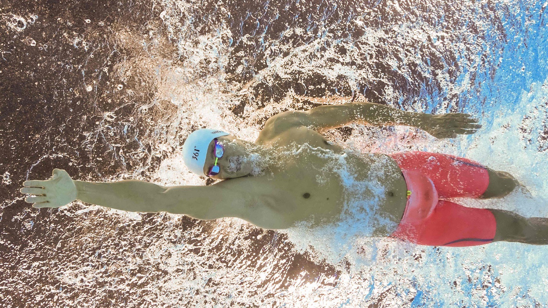 当罗马横扫雷恩的夜晚，我想起了NBA总决赛的孤胆英雄